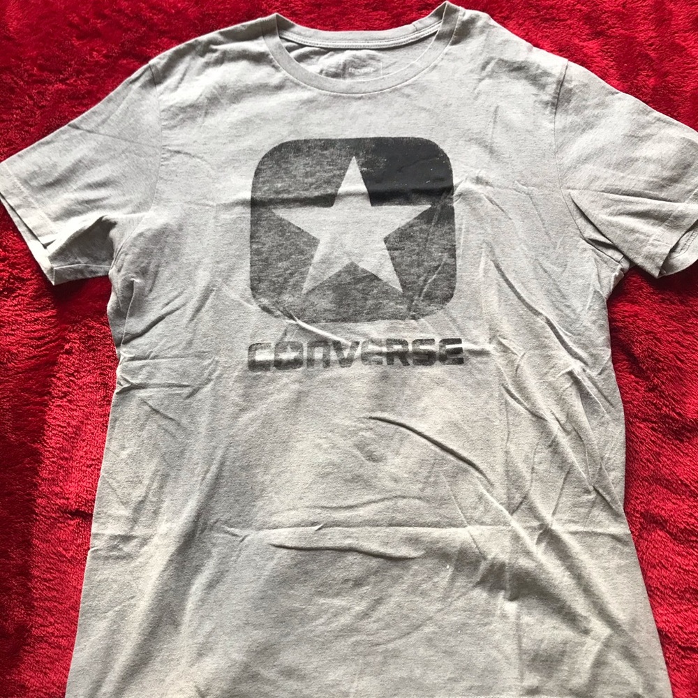 Converse T-shirt